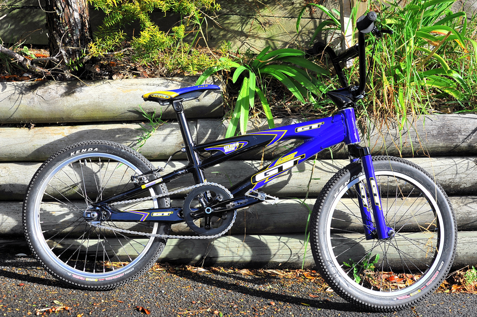 GT Power Series Ultra Box - Pedal Room