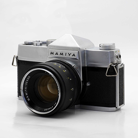 謎なマウントの一眼レフ | 今月のひとこと | クラシックカメラ専門店