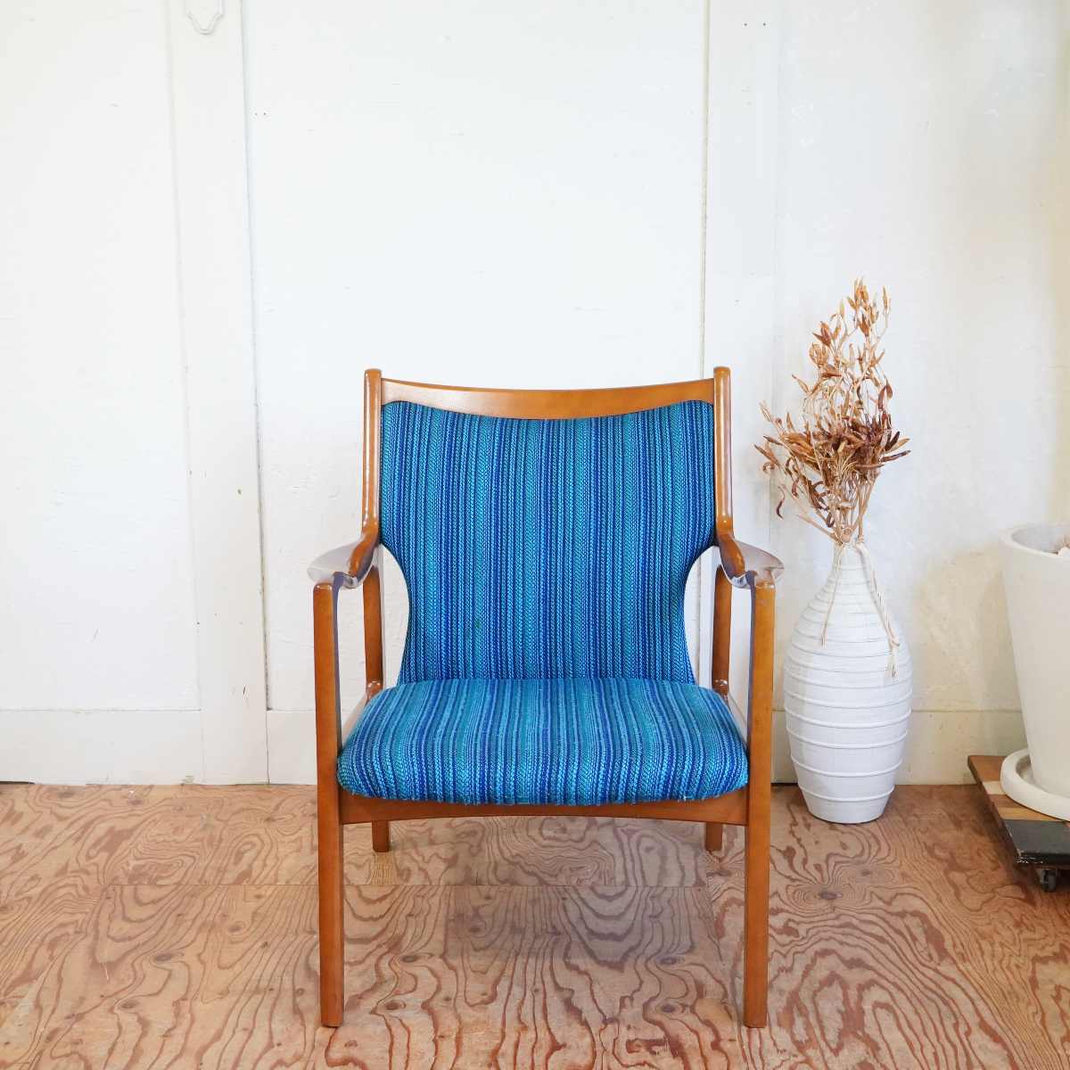 カリモク / karimoku アームチェア【1】ブルー オールドカリモク