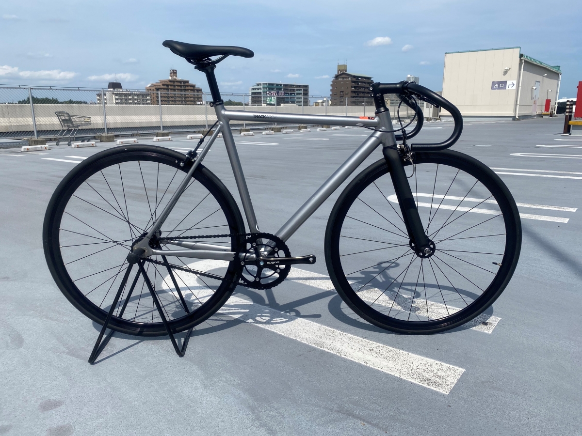 入荷しました！FUJIのアルミフレームピスト！ FUJI ( フジ ) TRACK