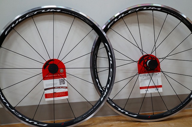 FULCRUM】ちょいディープなルックスが嬉しい「レーシングクアトロ