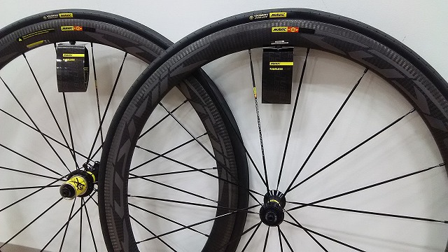 MAVIC】今時なカーボンホイール！COSMIC PRO CARBON UST