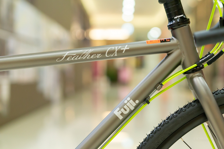 FUJI】クロモリならではのホリゾンタルな見た目と高い走破性 FUJI