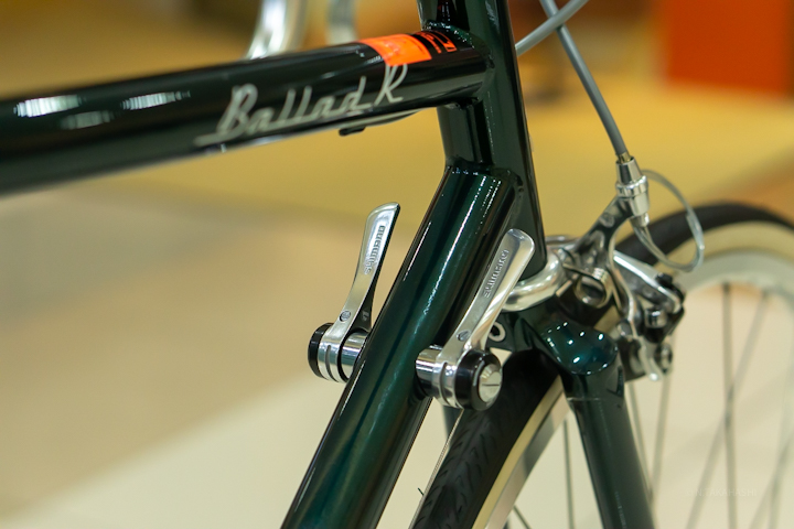 FUJI】進化したWレバー！レトロな見た目のクロモリバイク「BALLAD R