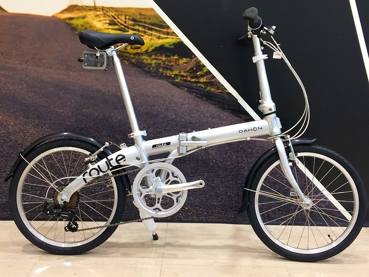 本格的な折りたたみ自転車が泥よけ付きで5万円！DAHONの入門モデル