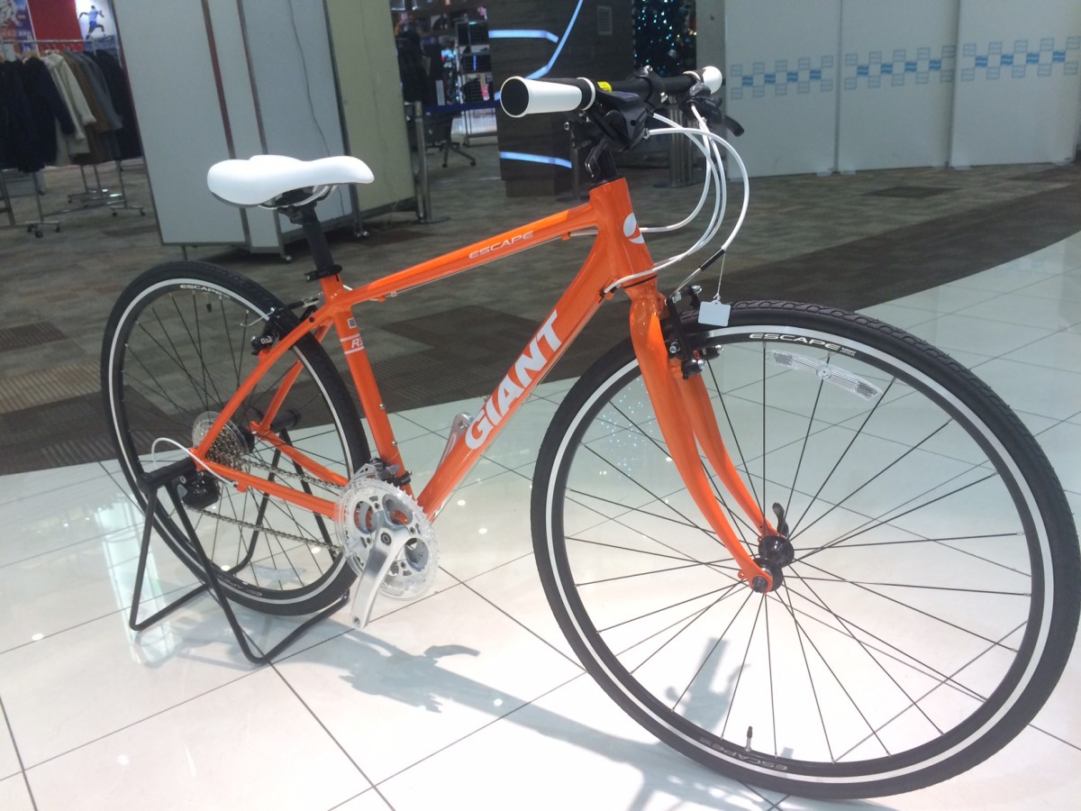 2017年モデルクロスバイク図鑑Vol.1 GIANT ESCAPE R3 | 越谷で自転車を