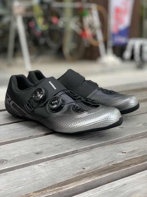 当店人気No.1ビンディングシューズRC702を徹底解剖。その魅力に迫る