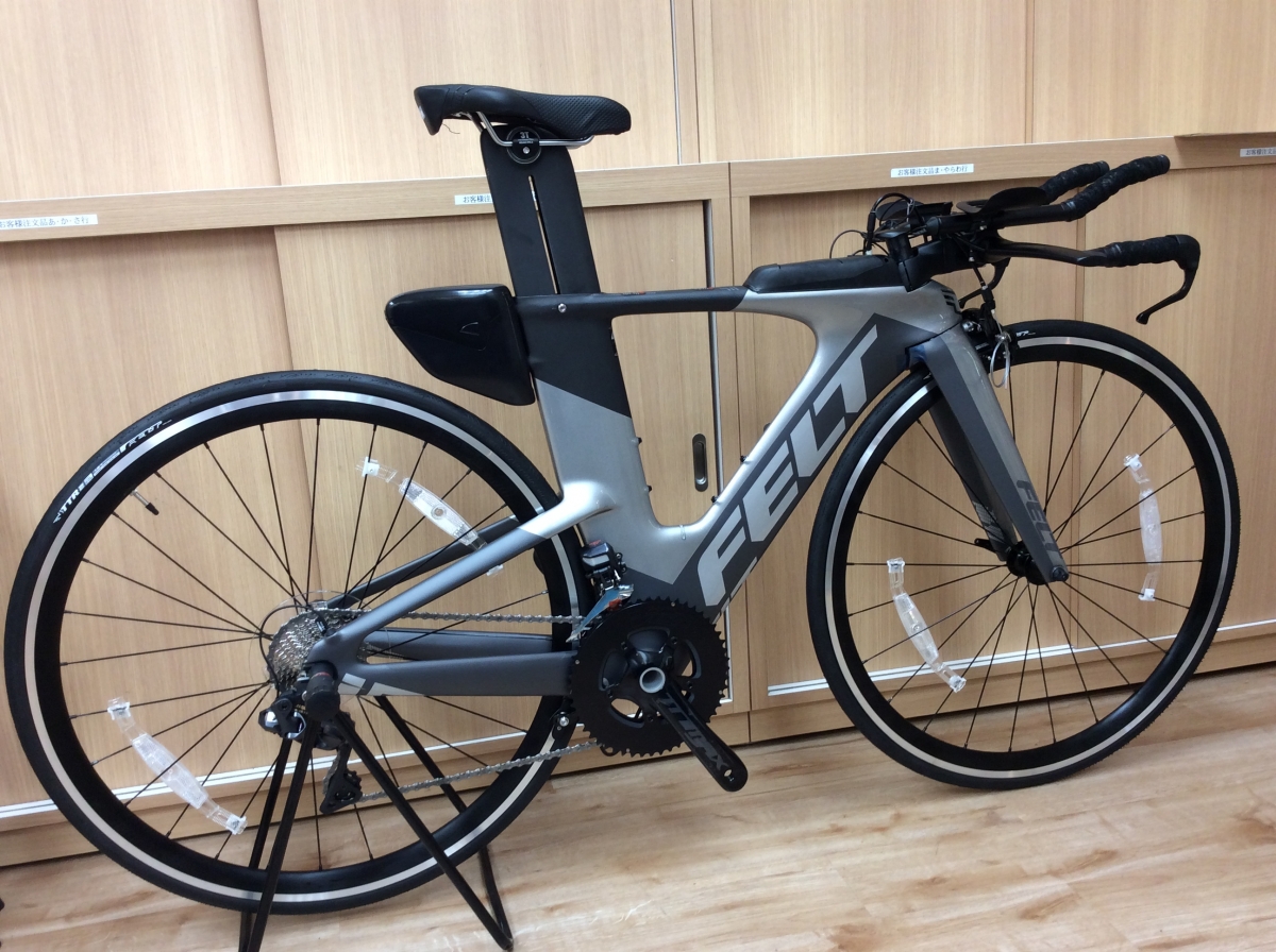 FELT】トライアスロンにはコイツだ！電動変速超絶ド級TTバイク