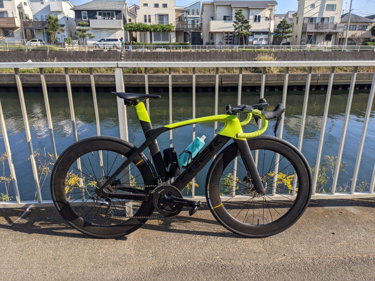 意外に使いやすかったです。MAVIC COMETE PRO CARBON UST DISCインプレ