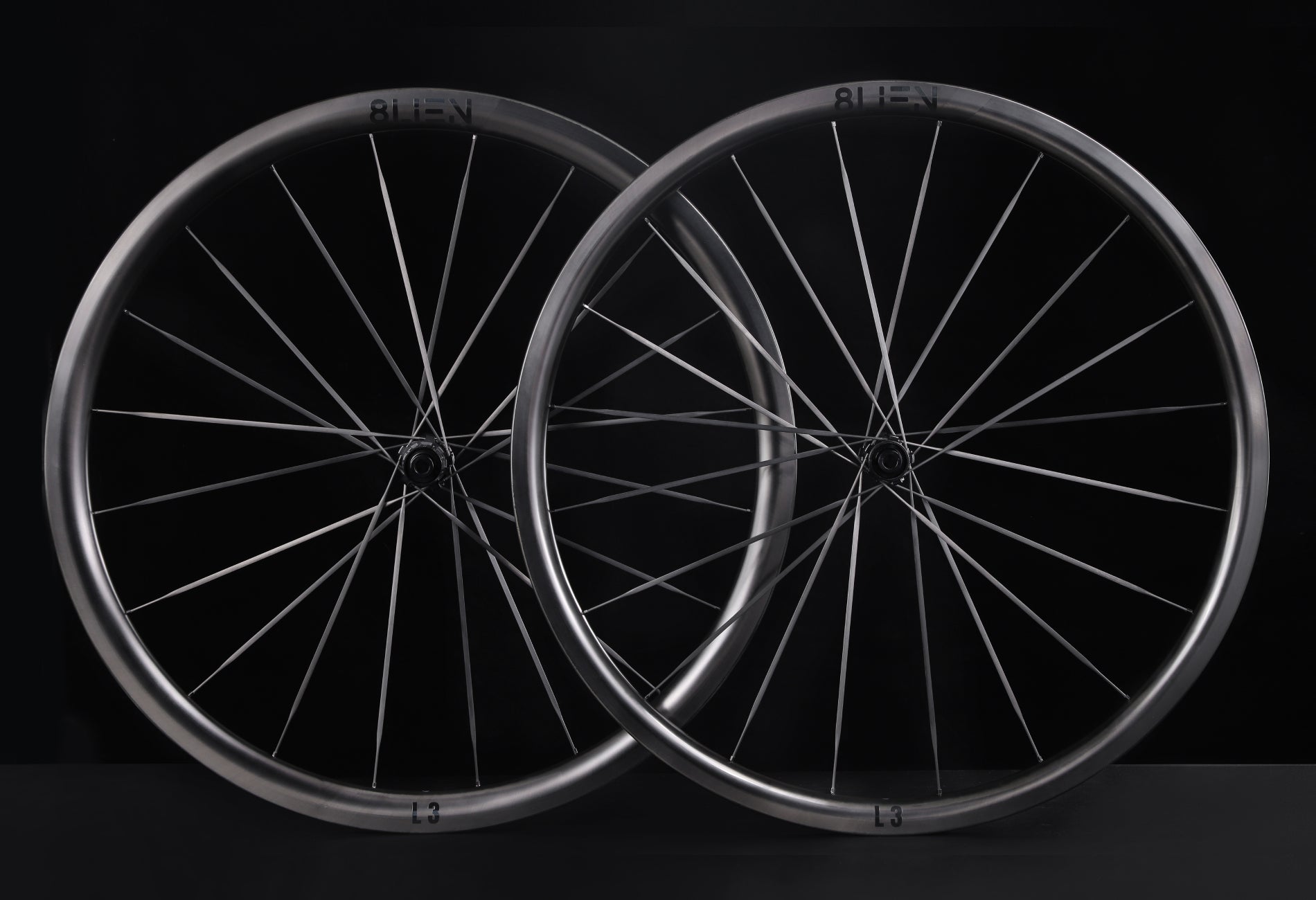 最高の軽量クライミングカーボンホイール – 8lienbike