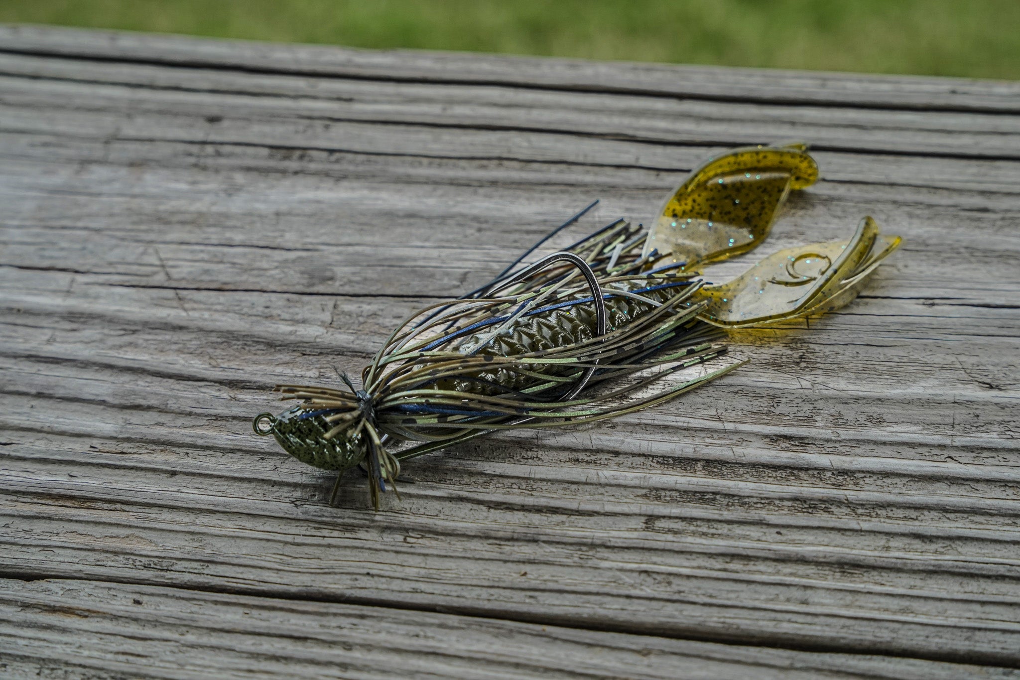 Axle Hybrid Finesse Jig - Green Pumpkin Jig | 6th Sense F – 6th