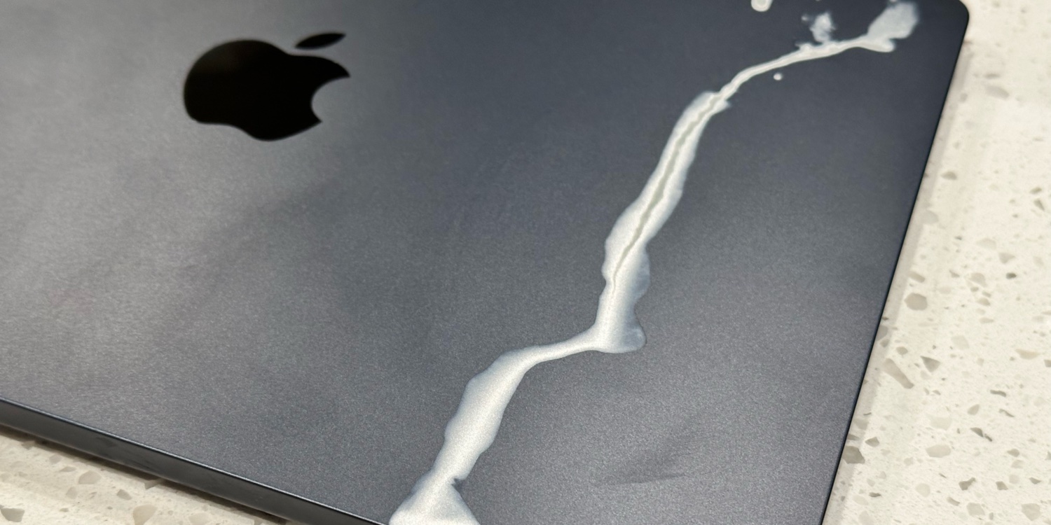 Bah, humbug! MacBook Air's midnight finish was no match for a toy