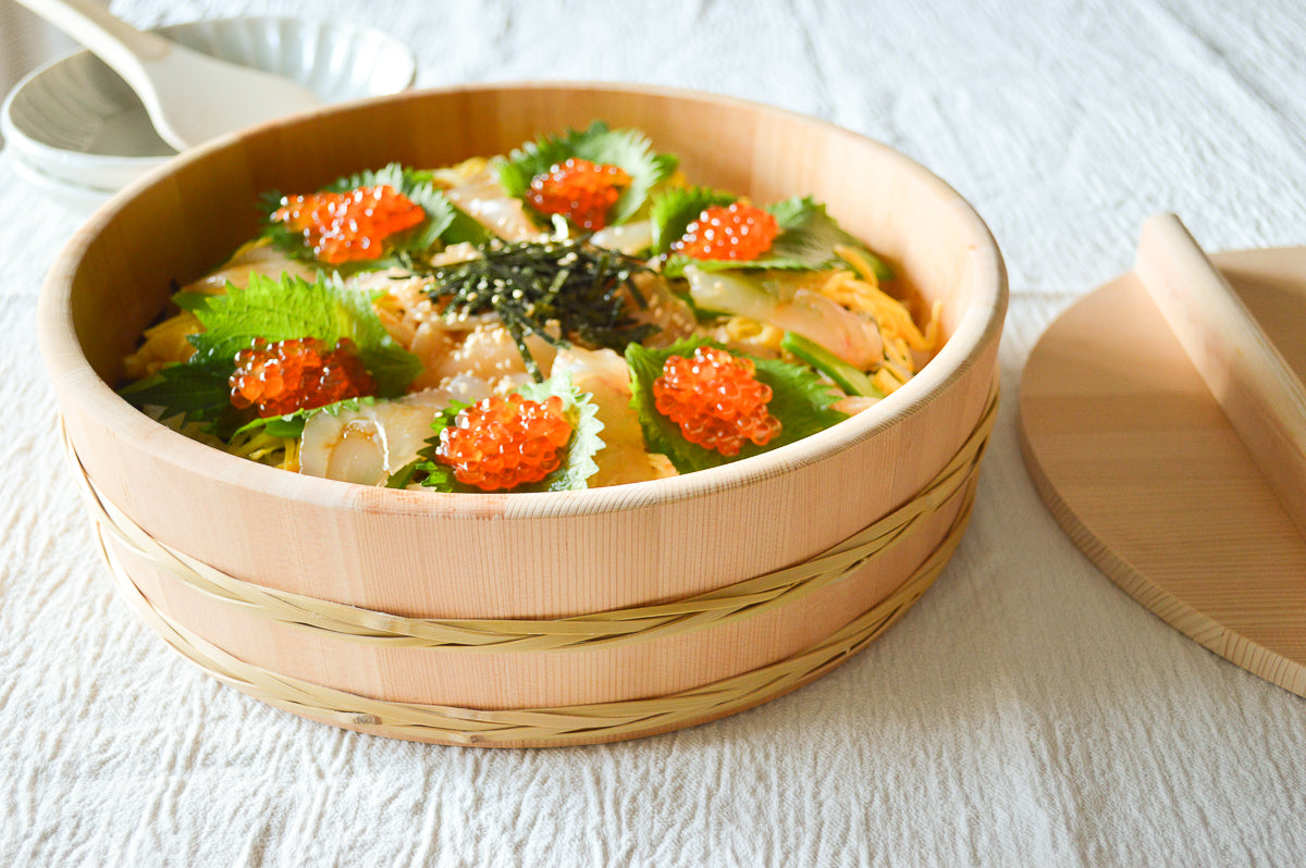 竹タガ仕上げのさわらの飯台 – 市川籠店 | 1basketry