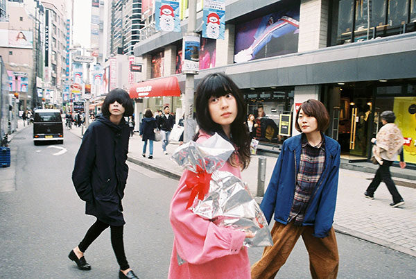 羊文学がクリスマスシングルを配信限定でリリース決定！ | NEWS