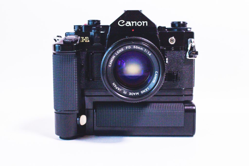 黒一色でカッコイイCanon A-1 フィルム初心者にもおすすめ！使い方もご