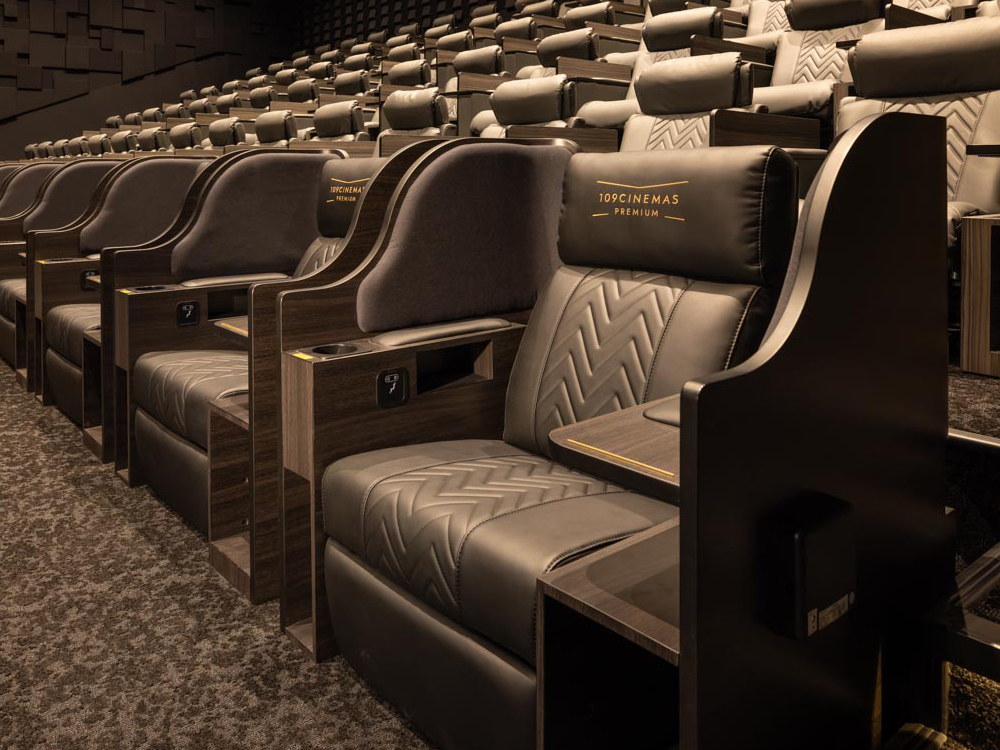THEATERS-シアター・座席・音響設備｜109シネマズプレミアム新宿