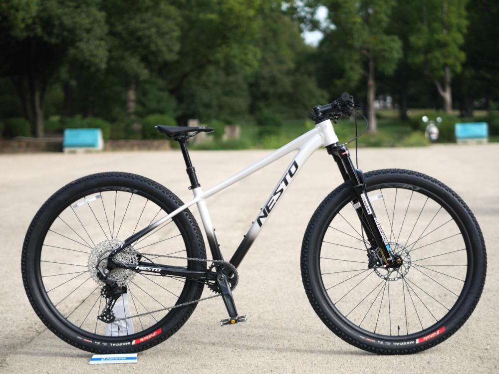 NESTO ネスト｜2025 TRAIZE XC [トレイズ エックスシー]｜ロードバイク