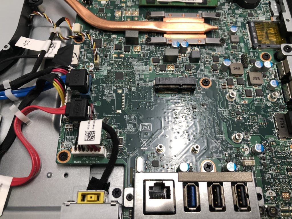 栗東市 P様 LAVIE Desk All-in-one（DA570）設定メンテナンス・SSD換装