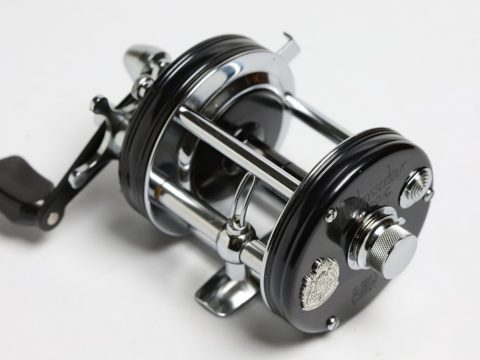 6000 – Tackle Shop Sunnyday