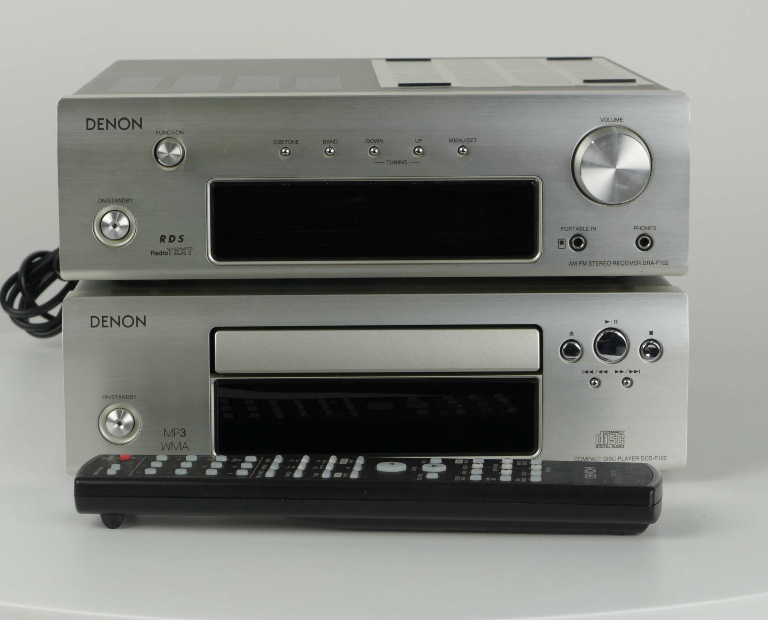Denon DRA F102 Receiver, Denon DCD F102 CD Player - Taste For Audio