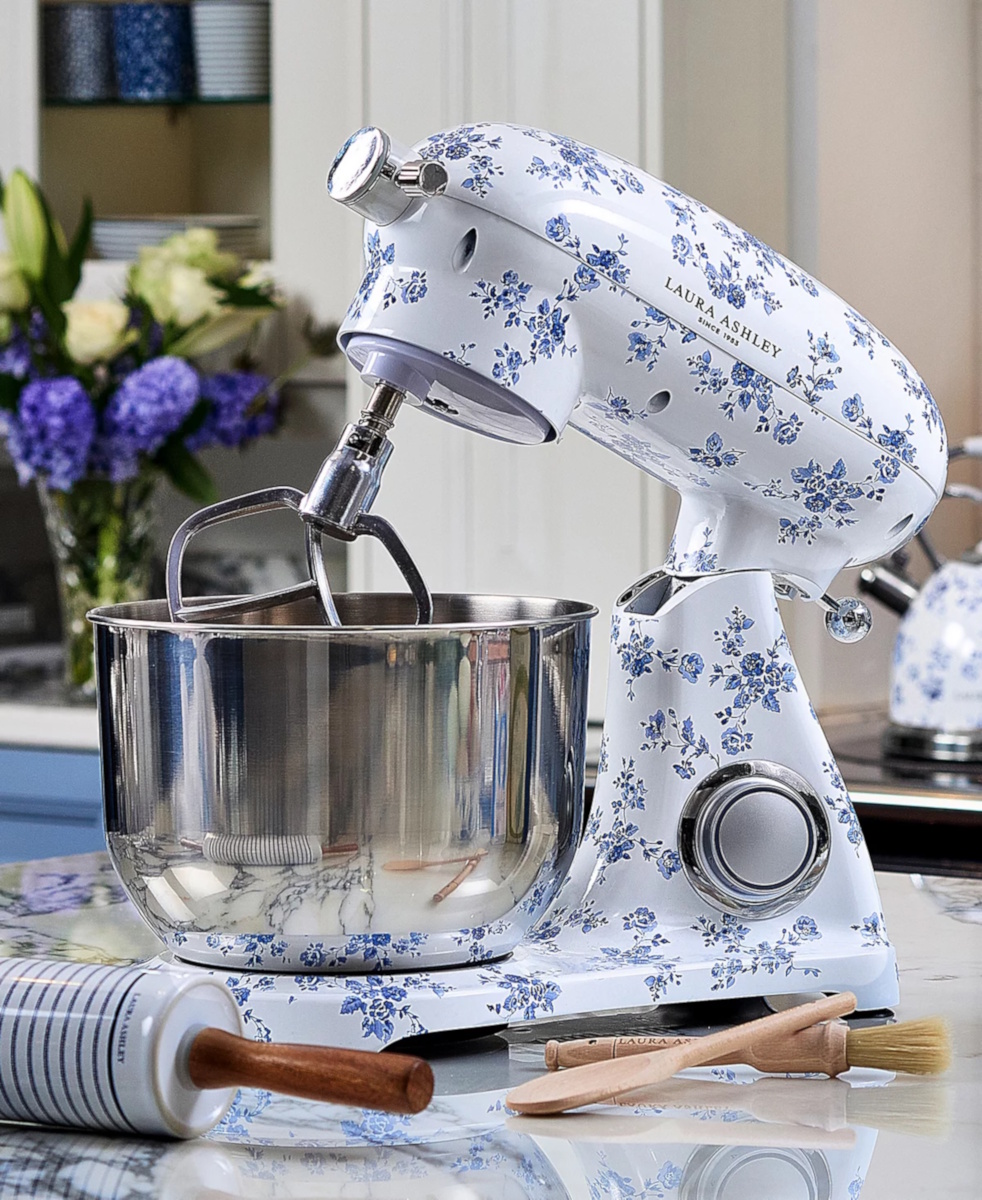 Laura Ashley Floral-Print 6L 6-Speed Die-Cast Stand Mixer review