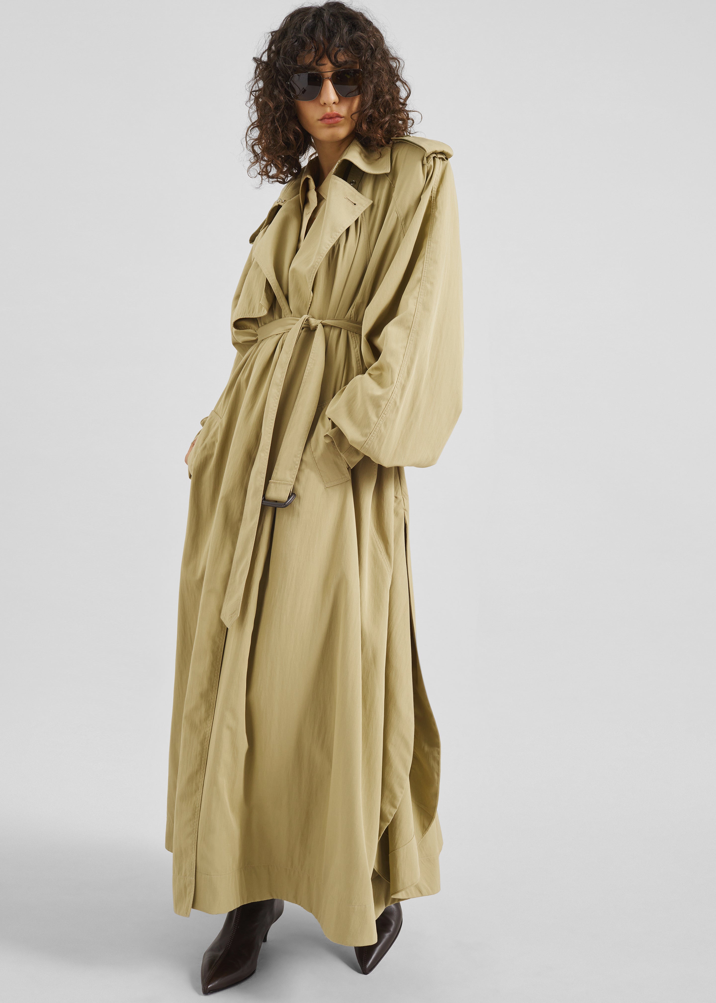 Elsdon Fluid Long Trench - Camel – The Frankie Shop