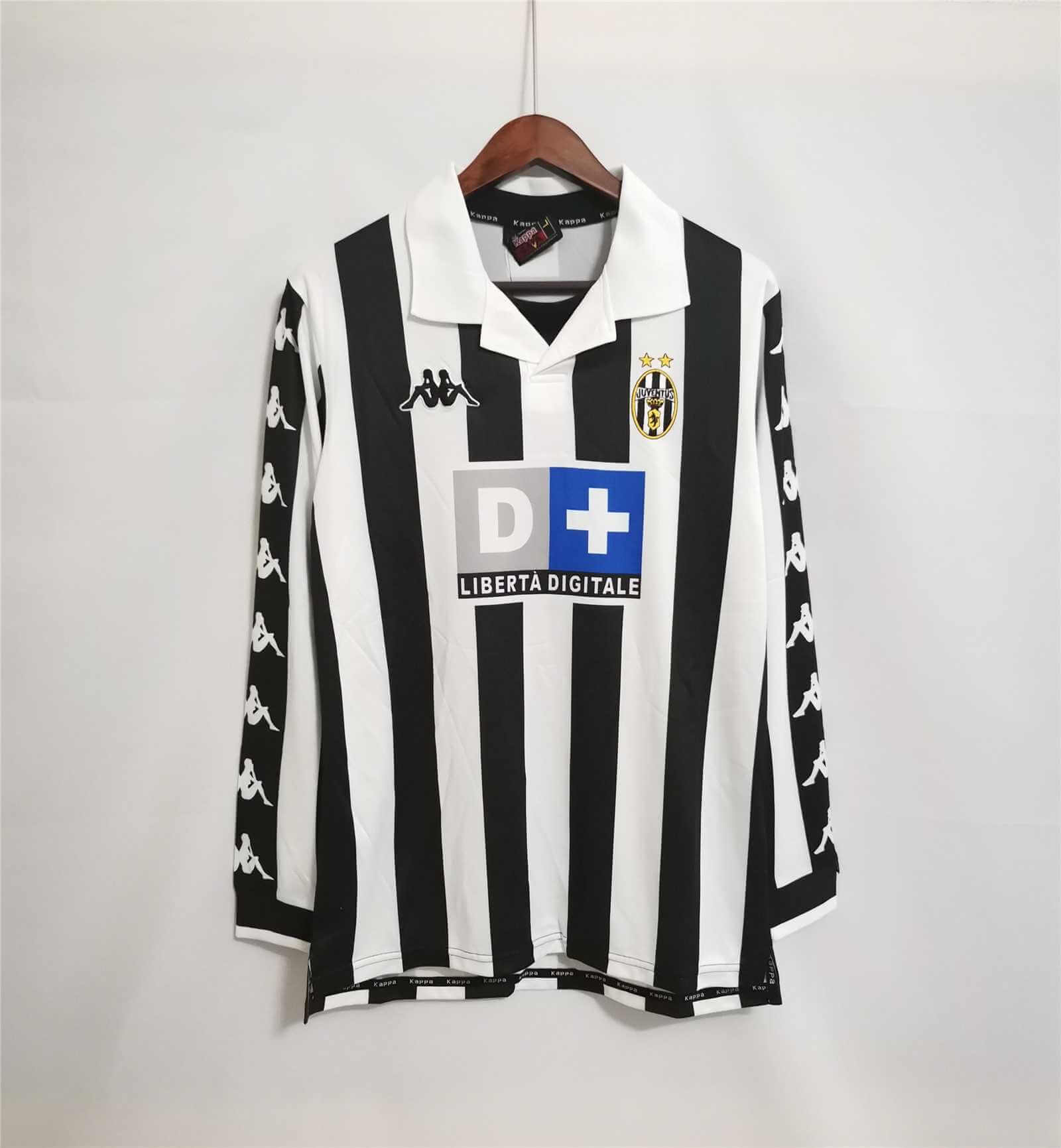 The Retro Kit | Juventus 1999/2000 Home kit - Long sleeve