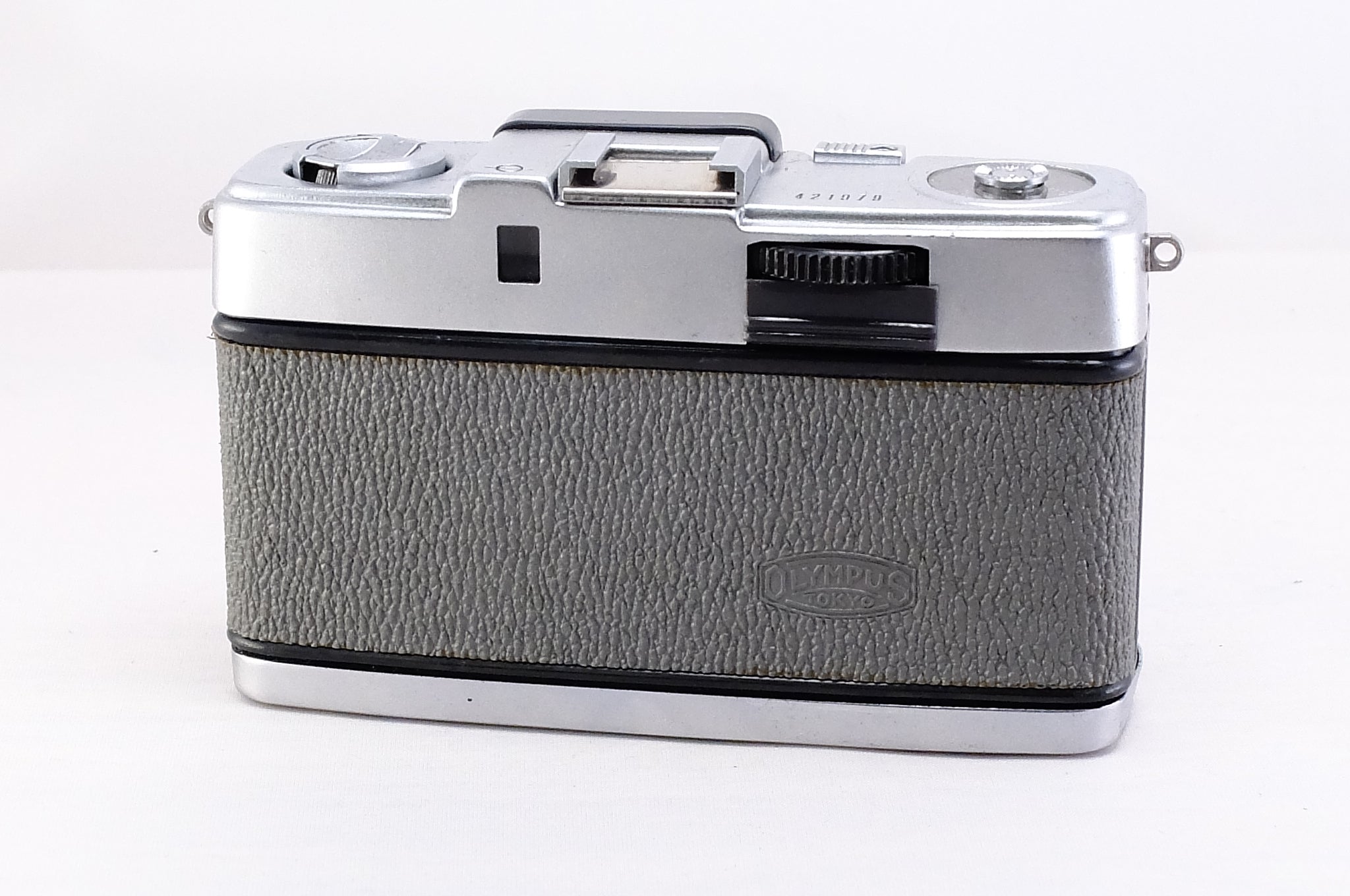 OLYMPUS PEN 初期型 1959年製 ハーフサイズカメラ 整備品 – 東京CAMERA