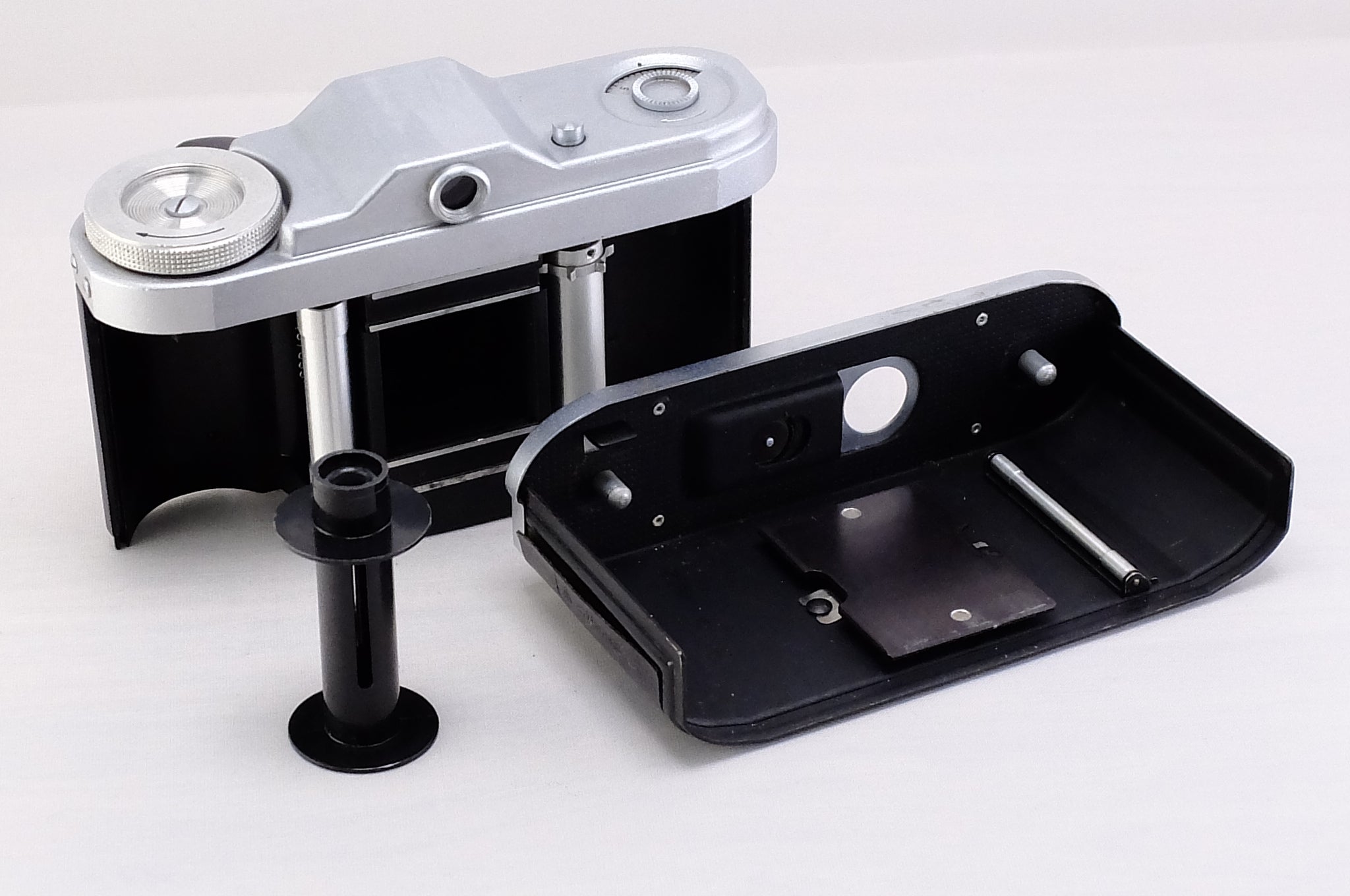 TAXONA タクソナ C.Zeiss Jena Tessar 37.5/3.5 | 東京CAMERA