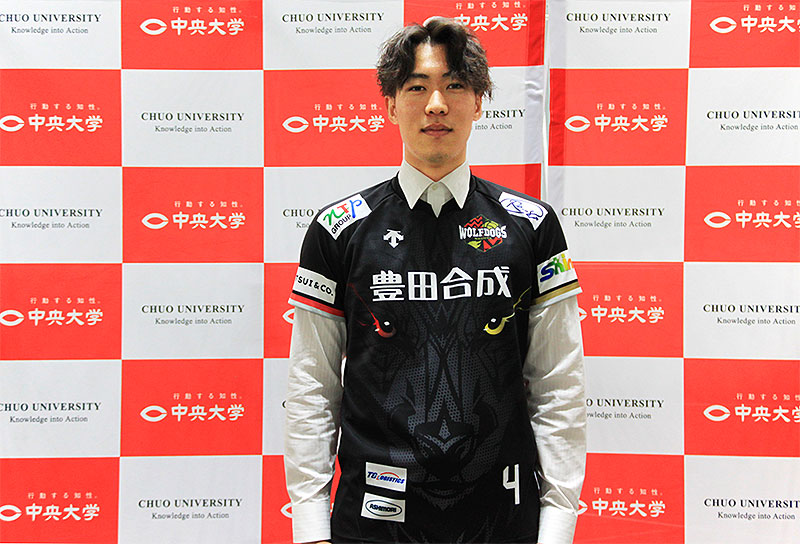 石川祐希を輩出した中央大学 バレーボール部 澤田晶 山崎真裕 がウルフ