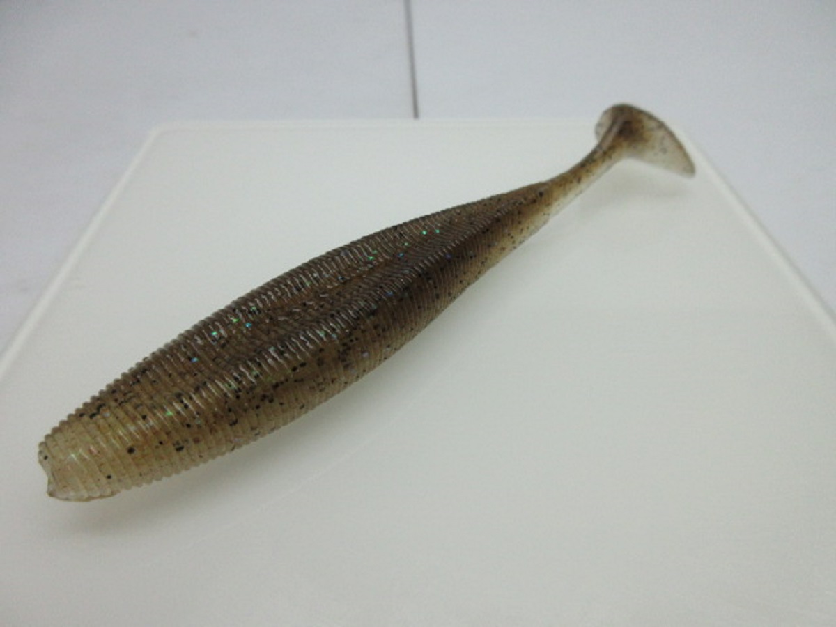 ダイワ]スターリングシャッド4.3インチインプレ重さとフックサイズ