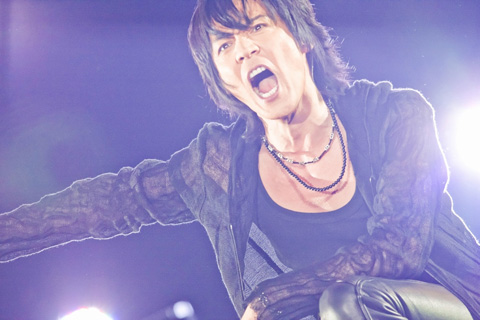 氷室京介の東京ドームBOOWY曲公演ドキュメントが「NEWS ZERO」で放送