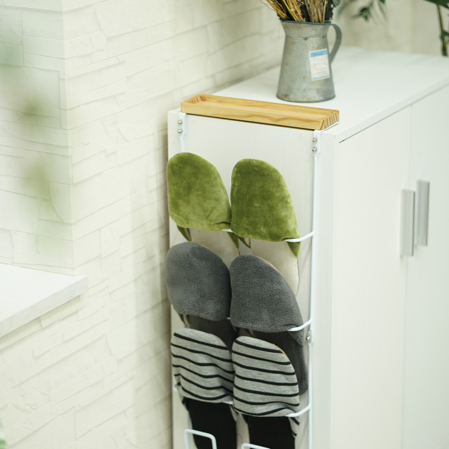 グルヴィ スリッパラック＆トレー｜東洋ケース株式会社