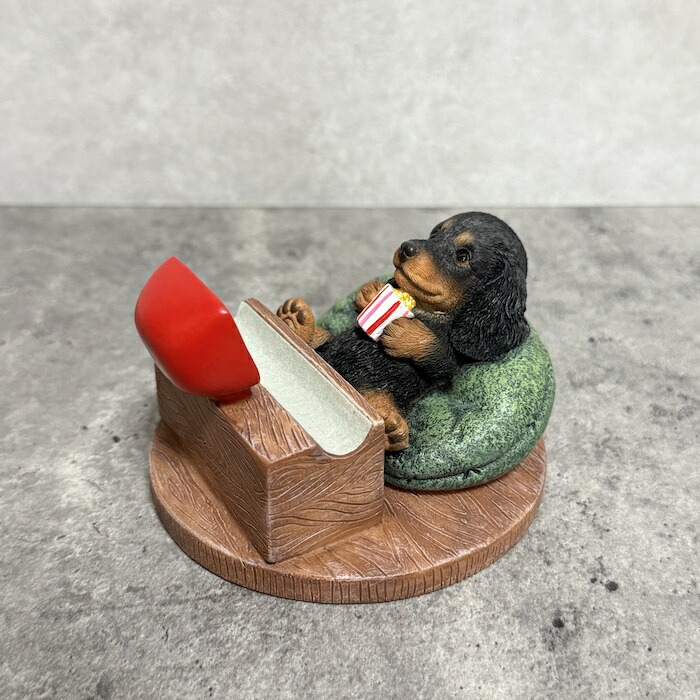 楽天市場】スマホスタンド テレビを見るダックスフンド woobia