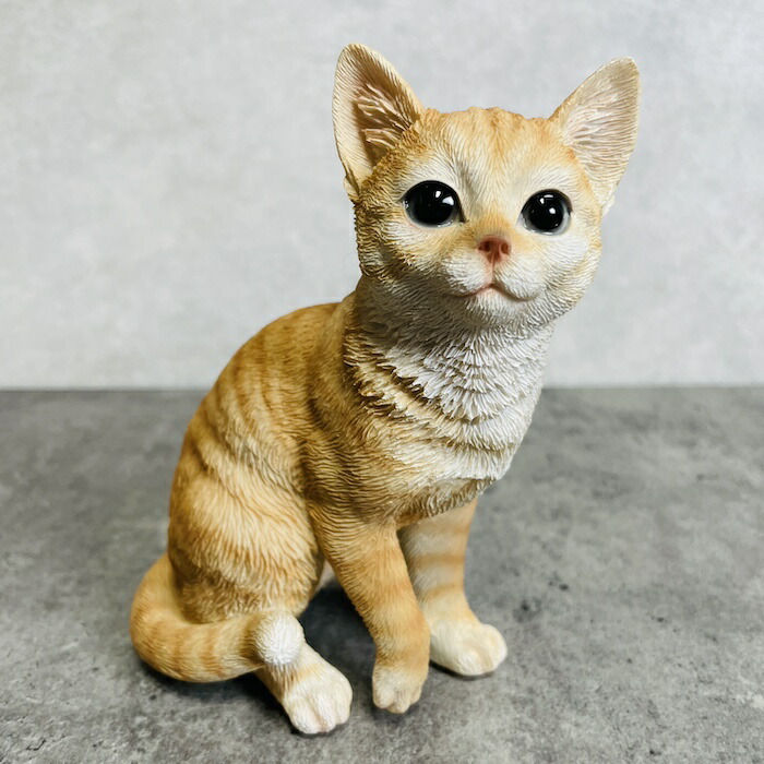 楽天市場】猫 置物 リアル 小さい 高さ14.2cm 巻き座り茶トラ猫（小