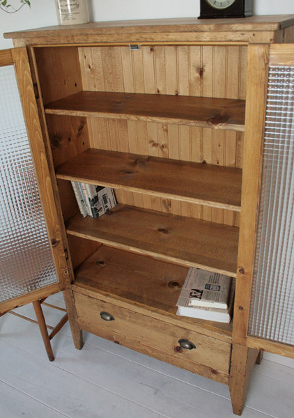 楽天市場】キャビネット ガラス 扉 リビング キッチン 木製 飾り棚