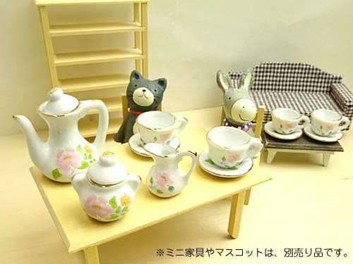 楽天市場】三松貿易 ミニチュア食器 ティーセット プリント大花 4客