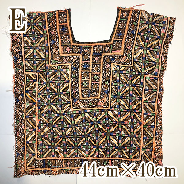 楽天市場】アンティーク生地パーツ 古布 ヴィンテージミラーワーク刺繍