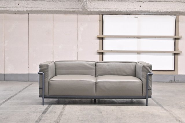 楽天市場】213万 2021年購入 新品同様 Cassina/カッシーナ 本革「LC3