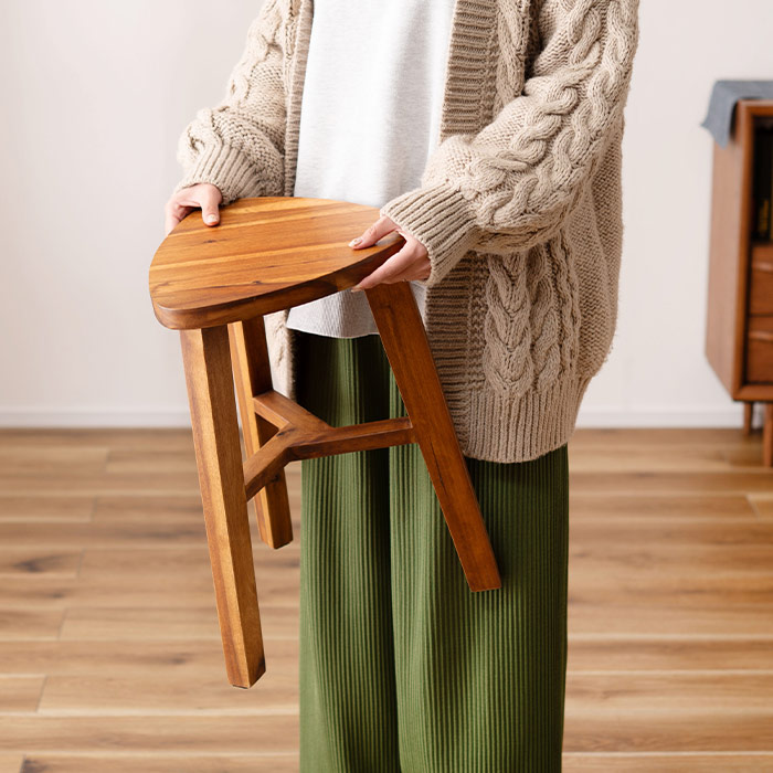 楽天市場】[レビュー特典]木製 スツール アカシア無垢材 三角形 3本脚