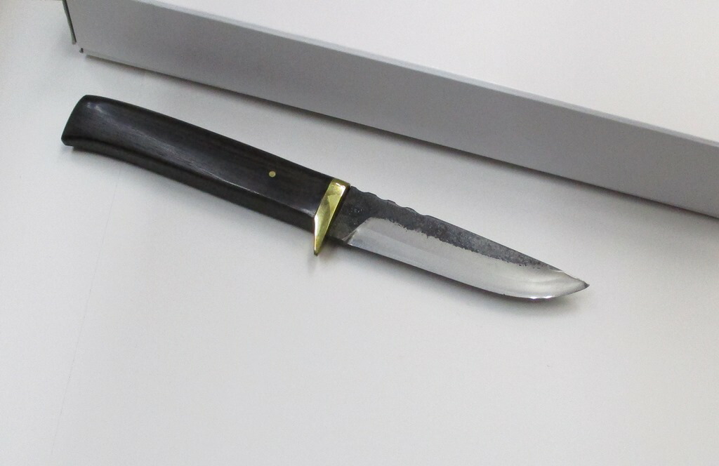 楽天市場】秋友義彦作 レッドオルカ 剣ナタ H-1 黒打ち渓流刀 120mm 甲