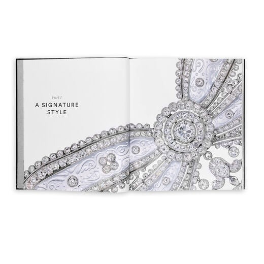 楽天市場】カルティエ展 CARTIER 限定オフィシャル展覧会ブック 本