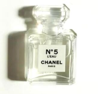 楽天市場】CHANEL シャネル n°5 LEAU ローナンバーファイブ オードト