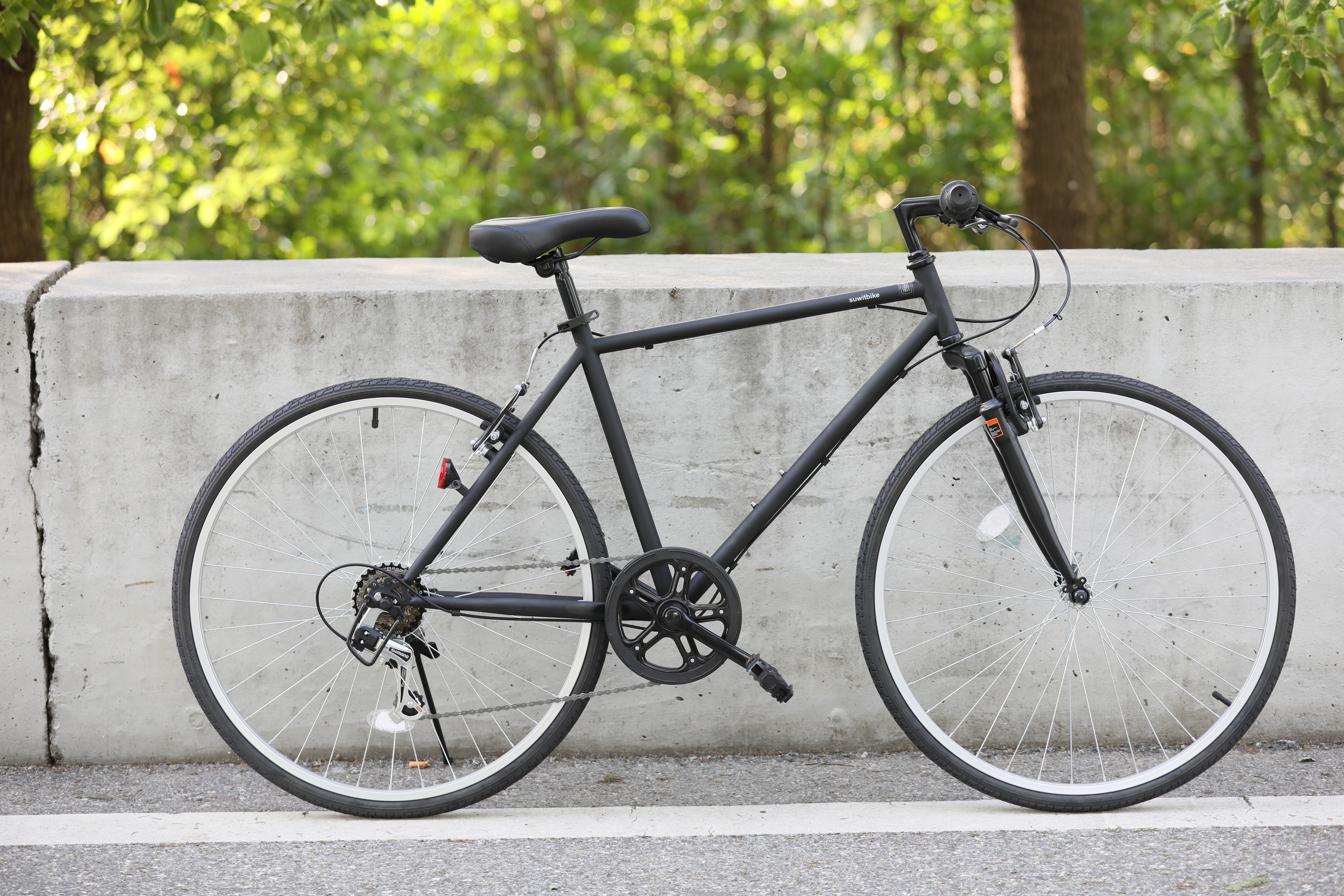 楽天市場】クロスバイク 格安 サス有/サス無 自転車 街乗り 送料無料 8