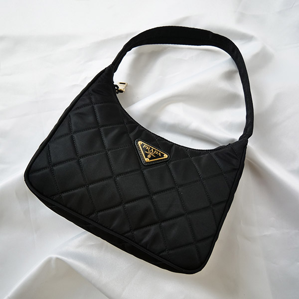 楽天市場】【新品□正規品□送料無料□ギフト包装無料】PRADA プラダ