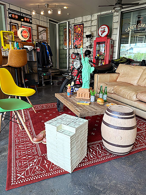 楽天市場】300万ドルのイス イースね USドル紙幣 3億円チェアー