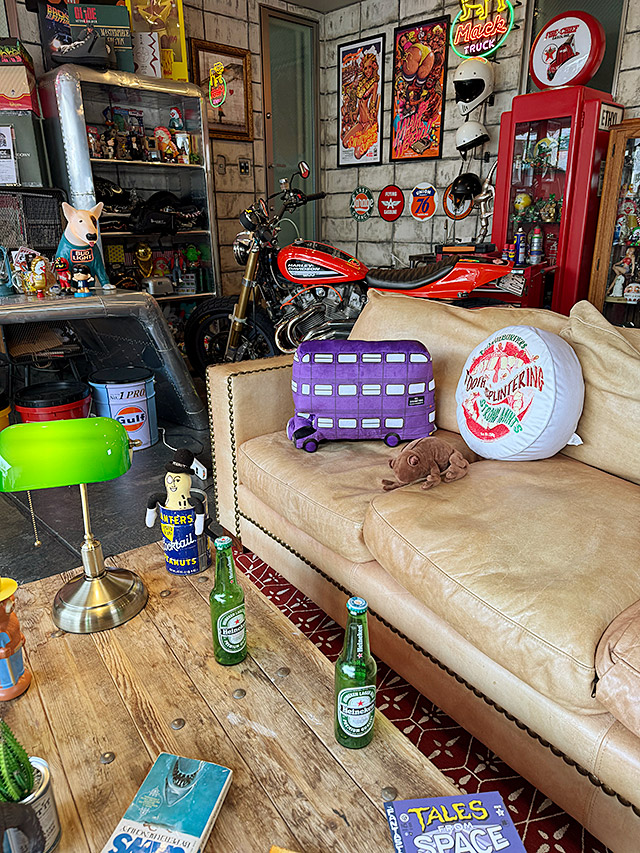 楽天市場】ハリーポッター 夜の騎士バス ダイカット クッション ナイト