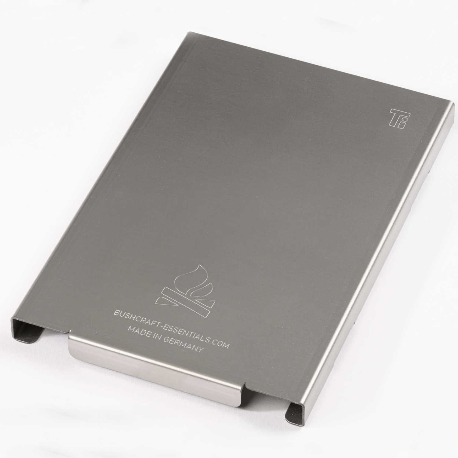 bushcraft essentials ブッシュボックスLF チタン製 【公式通販】