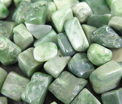 楽天市場】日高翡翠（ヒスイ） さざれ 100g （北海道・日高町