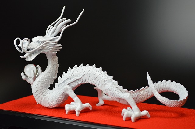 楽天市場】五本爪 白龍 龍 置物 （沢山のお願い） 風水NO-15≫◇願い龍